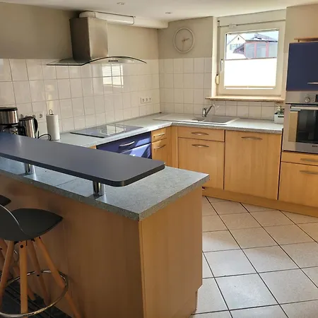Ferienwohnung Offenburg דירה *