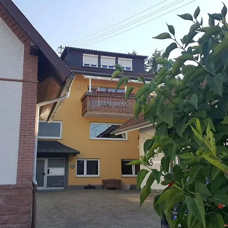 Ferienwohnung Offenburg דירה *